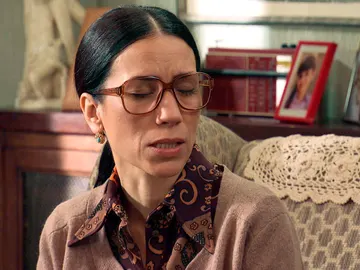 Marcelino pide normalidad a Manolita, terriblemente hundida: “No puedo ni respirar” Marcelino pide normalidad a Manolita, terriblemente hundida: “No puedo ni respirar”