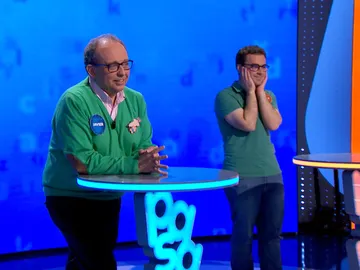 Javier deja escapar la oportunidad de imponerse a Pablo en ‘El Rosco’: "Me voy a arrepentir" Javier deja escapar la oportunidad de imponerse a Pablo en ‘El Rosco’: "Me voy a arrepentir"