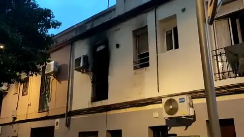 Imagen de la casa en la que se produjo el incendio Imagen de la casa en la que se produjo el incendio