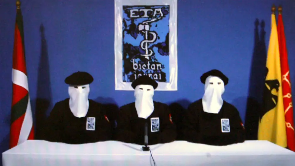 Efemérides de hoy 3 de mayo: Disolución de ETA Efemérides de hoy 3 de mayo: Disolución de ETA