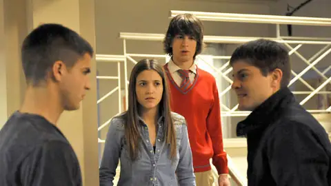 Ana Fernández y Mario Marzo en 'Los Protegidos' Ana Fernández y Mario Marzo en 'Los Protegidos'