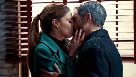 Maica da rienda suelta al deseo con Gorka tras una conversación emocionante