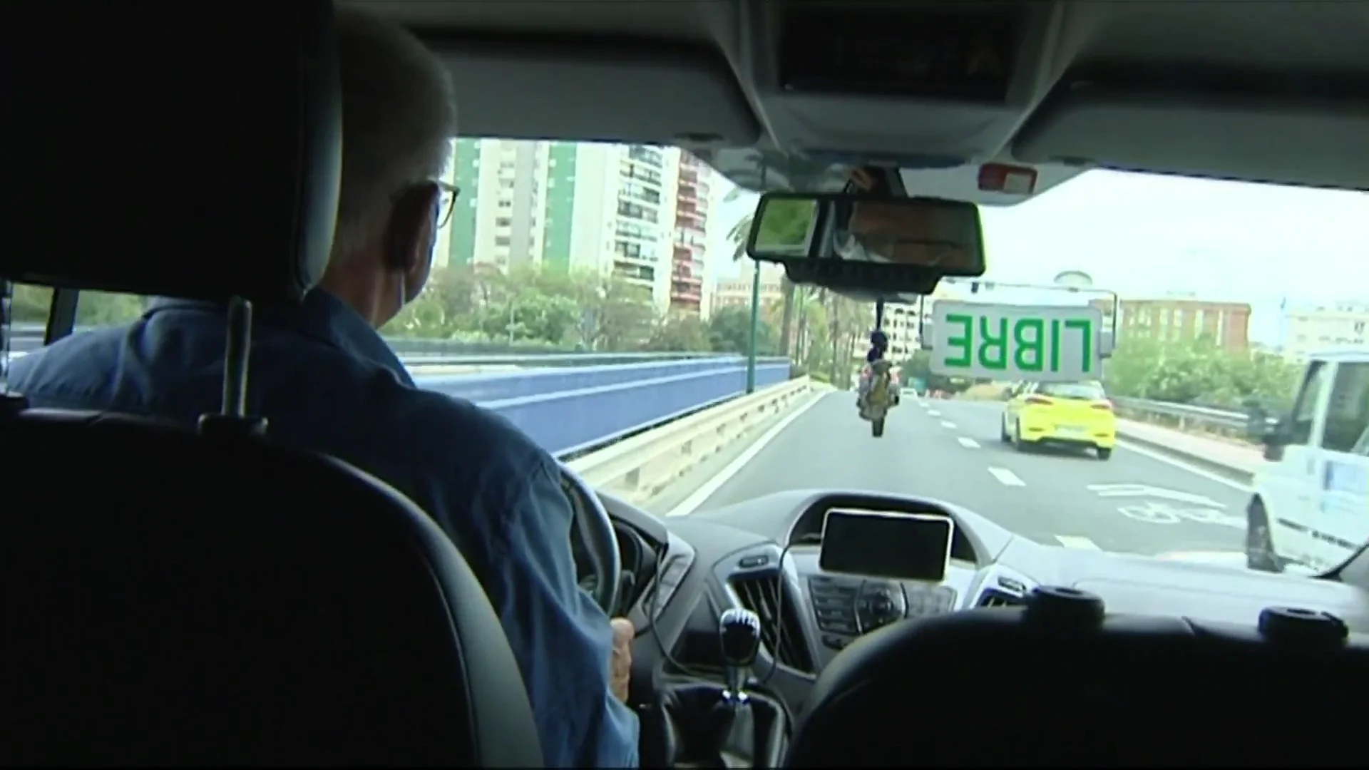 Antonio, el taxista malagueño encargado de transportar riñones, hígados y demás órganos para trasplantar Antonio, el taxista malagueño encargado de transportar riñones, hígados y demás órganos para trasplantar
