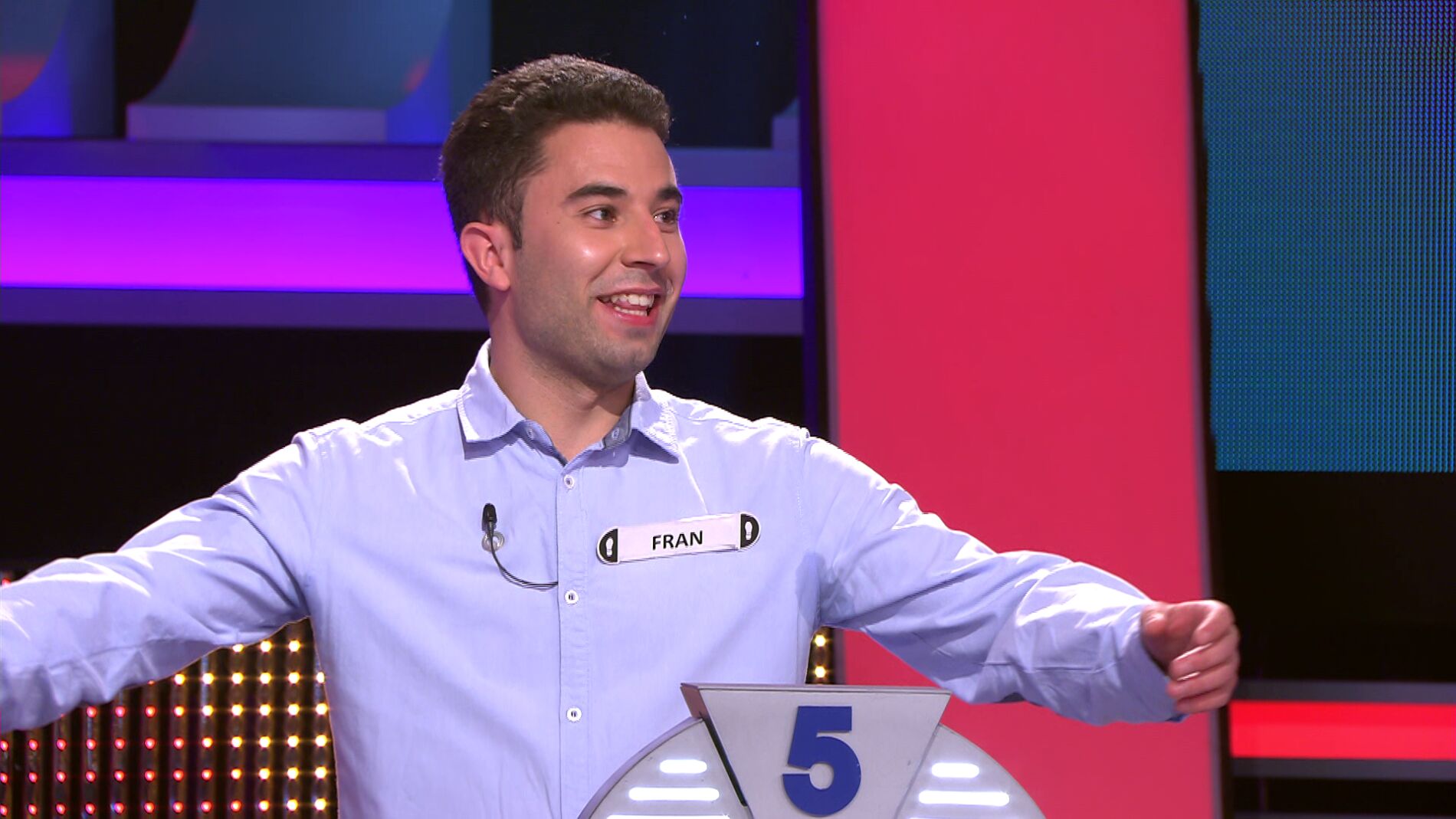 La presentaci&oacute;n de un concursante descoloca al p&uacute;blico de &lsquo;&iexcl;Ahora caigo!&rsquo;