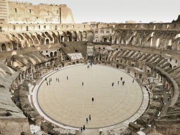 Vista del proyecto aprobado por Italia para devolver al Coliseo de Roma su "arena", la platea en la que hace dos milenios tenían lugar la lucha de gladiadores