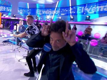 Enrique Arce desata la locura bailando ‘El venao’