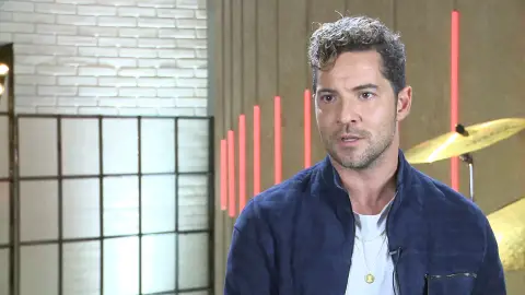 Ídolos, secretos, regalos… David Bisbal viaja al pasado antes del estreno de ‘La Voz Kids’ Ídolos, secretos, regalos… David Bisbal viaja al pasado antes del estreno de ‘La Voz Kids’