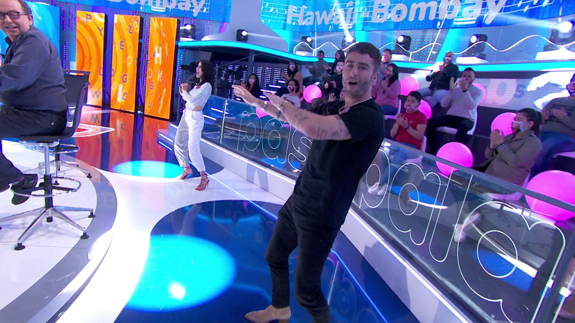 &iexcl;Un viaje deseado! Pelayo D&iacute;az transporta &lsquo;Pasapalabra&rsquo; a &lsquo;Hawaii-Bombay&rsquo;