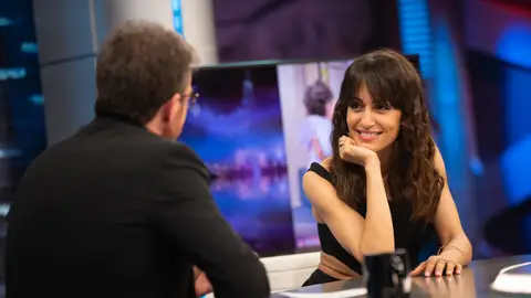 Hiba Abouk y su vida como pareja de Achraf Hakimi: "Si no juega él, no veo fútbol" Hiba Abouk y su vida como pareja de Achraf Hakimi: "Si no juega él, no veo fútbol"