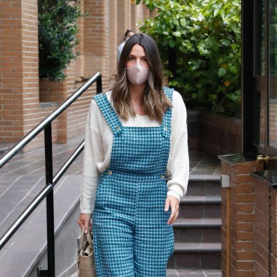 El cómodo y estiloso look de una embarazada Laura Matamoros