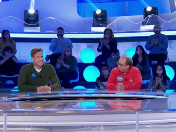 Óscar Martínez pone a prueba a Javier: “Empieza por ‘r’…” Óscar Martínez pone a prueba a Javier: “Empieza por ‘r’…”