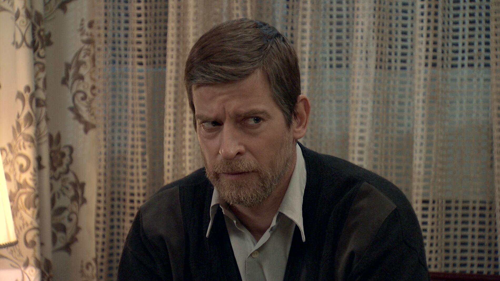 Marcelino, en un mar de dudas, actúa a espaldas de Manolita