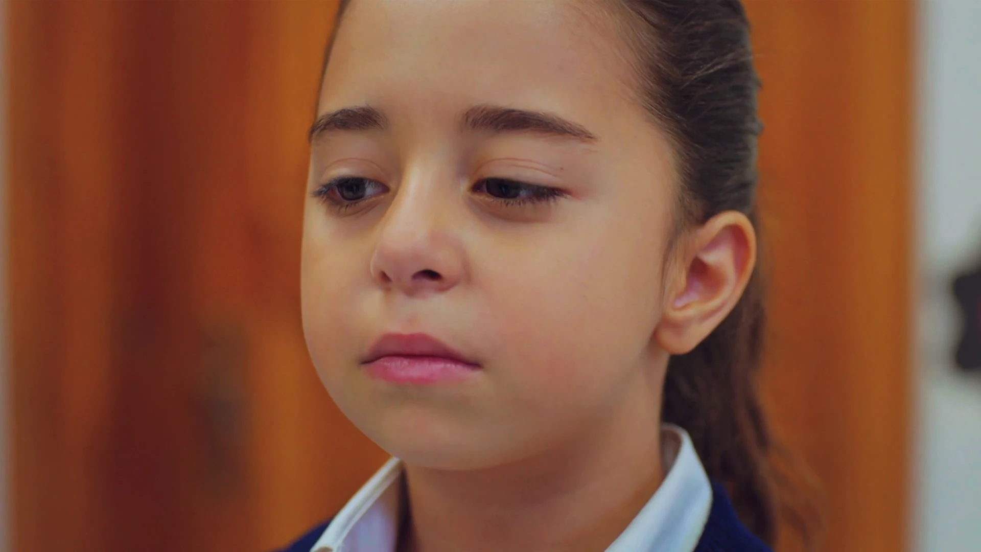 Niemann-Pick: así es la enfermedad rara que Öykü ha dado visibilidad en ‘Mi hija’ 'Mi hija'