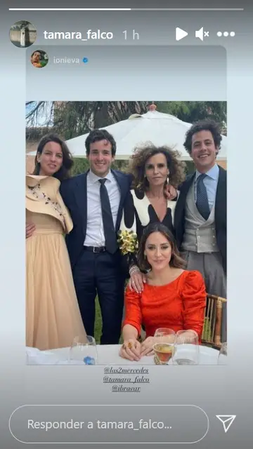 Tamara Falcó e Iñigo Onieva, juntos y muy elegantes en una boda MUCHO QUE CELEBRAR