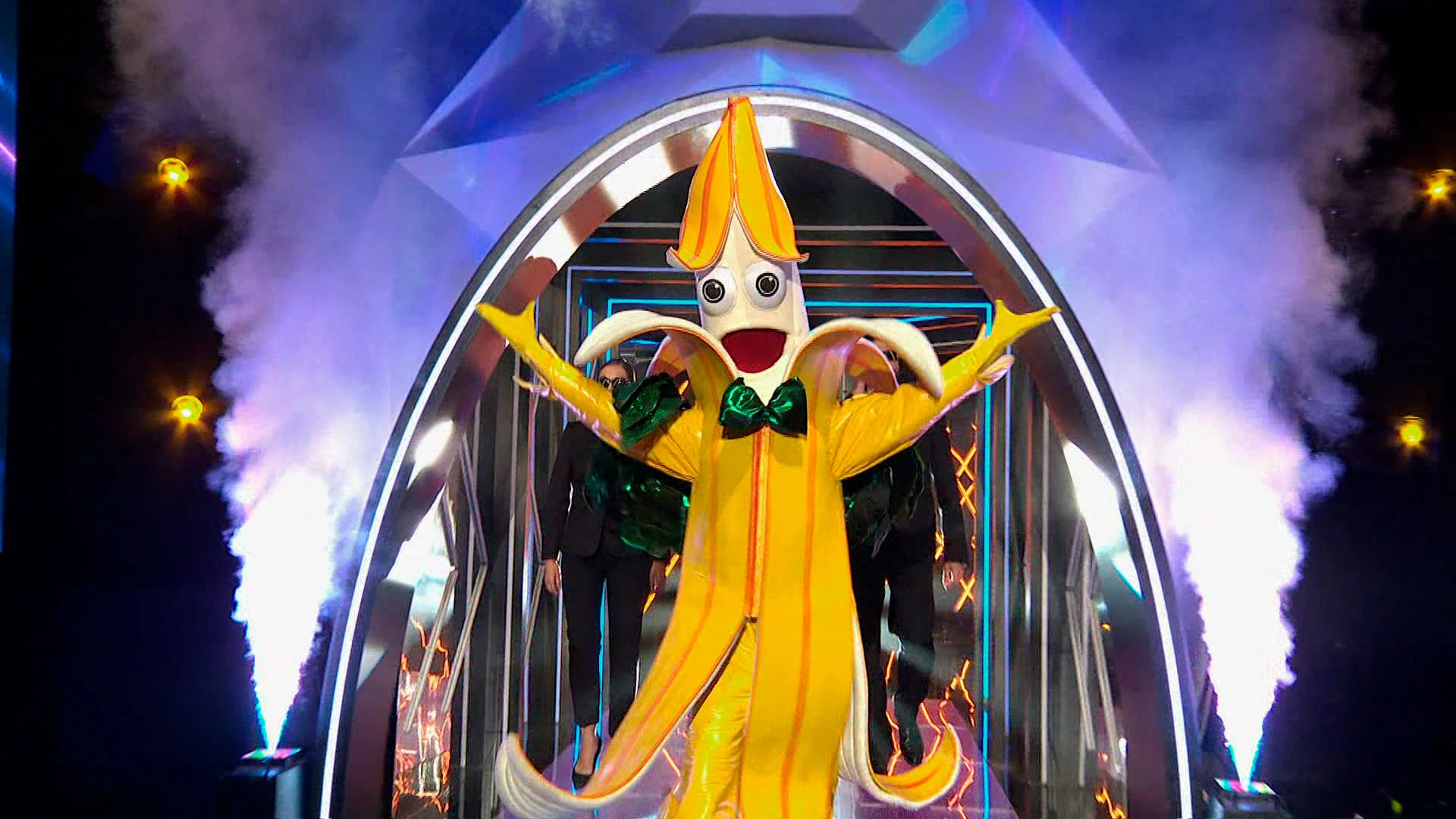 Plátano trae el buen rollo a ‘Mask Singer’: “No pienso tropezar en el escenario”