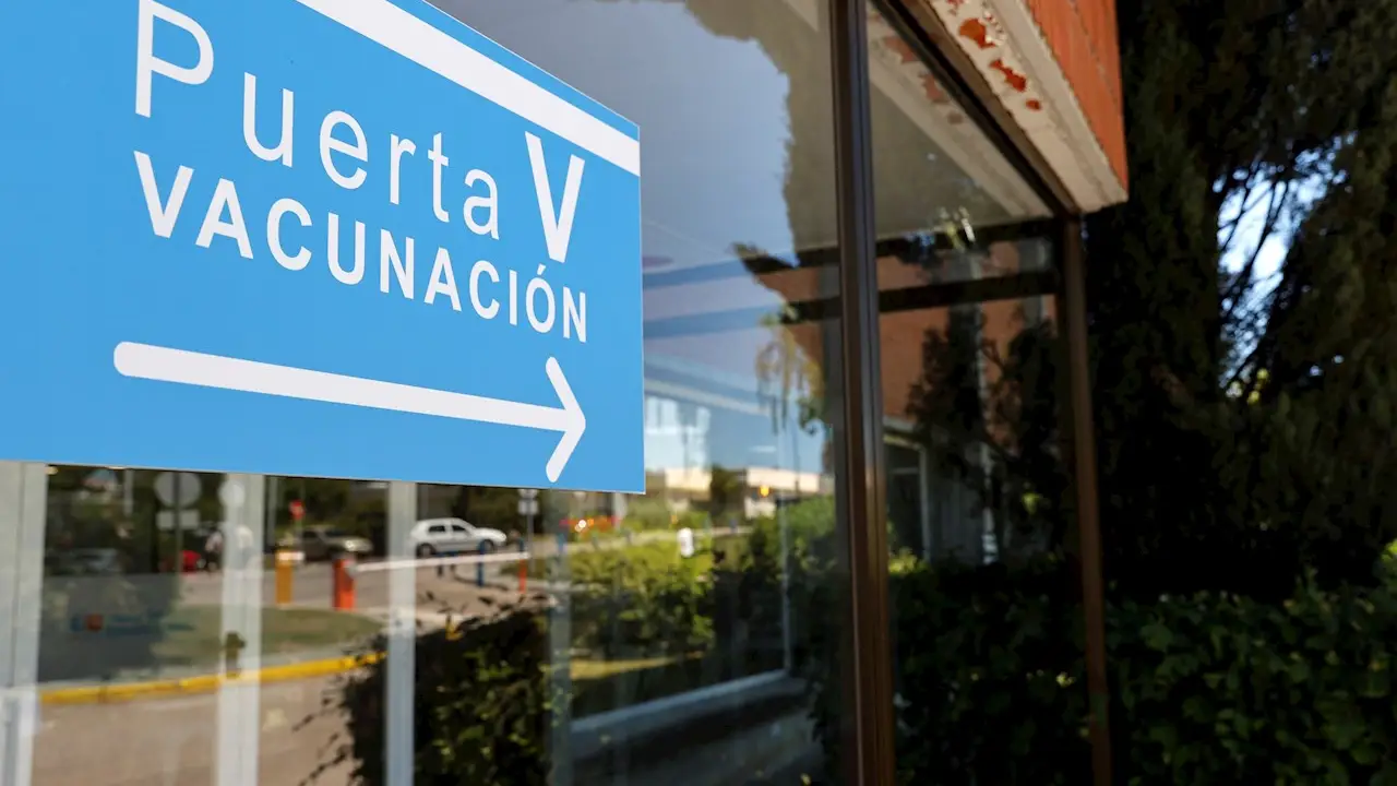 La Comunidad de Madrid abre las citas para vacunar a mayores de 30 contra el coronavirus La Comunidad de Madrid abre las citas para vacunar a mayores de 30 contra el coronavirus