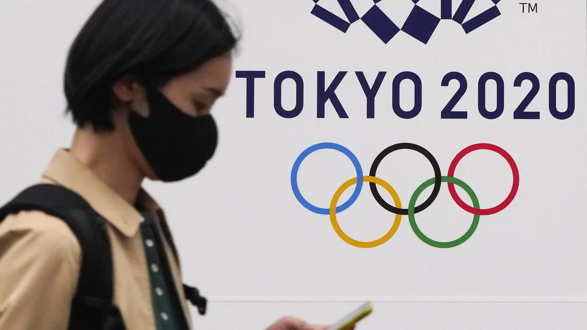 El 83% de los japoneses no quiere que se celebren los Juegos Olímpicos de Tokio este verano El 83% de los japoneses no quiere que se celebren los Juegos Olímpicos de Tokio este verano