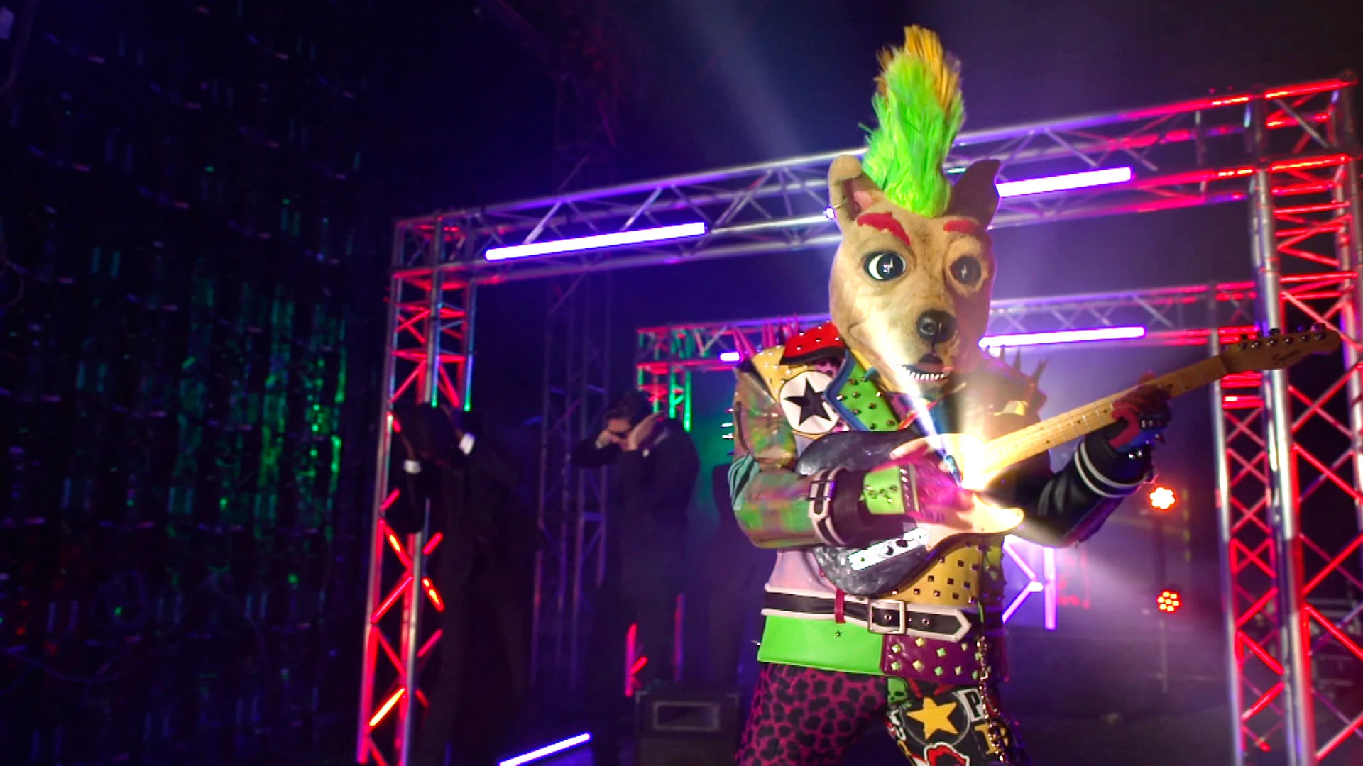 La máscara más punky y rockera de ‘Mask Singer 2’: “Perro es un cierra bares” La máscara más punky y rockera de ‘Mask Singer 2’: “Perro es un cierra bares”