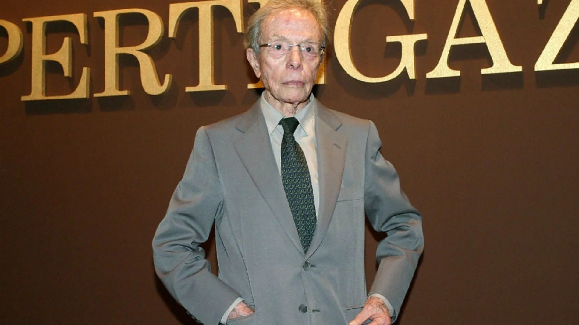 Manuel Pertegaz Manuel Pertegaz