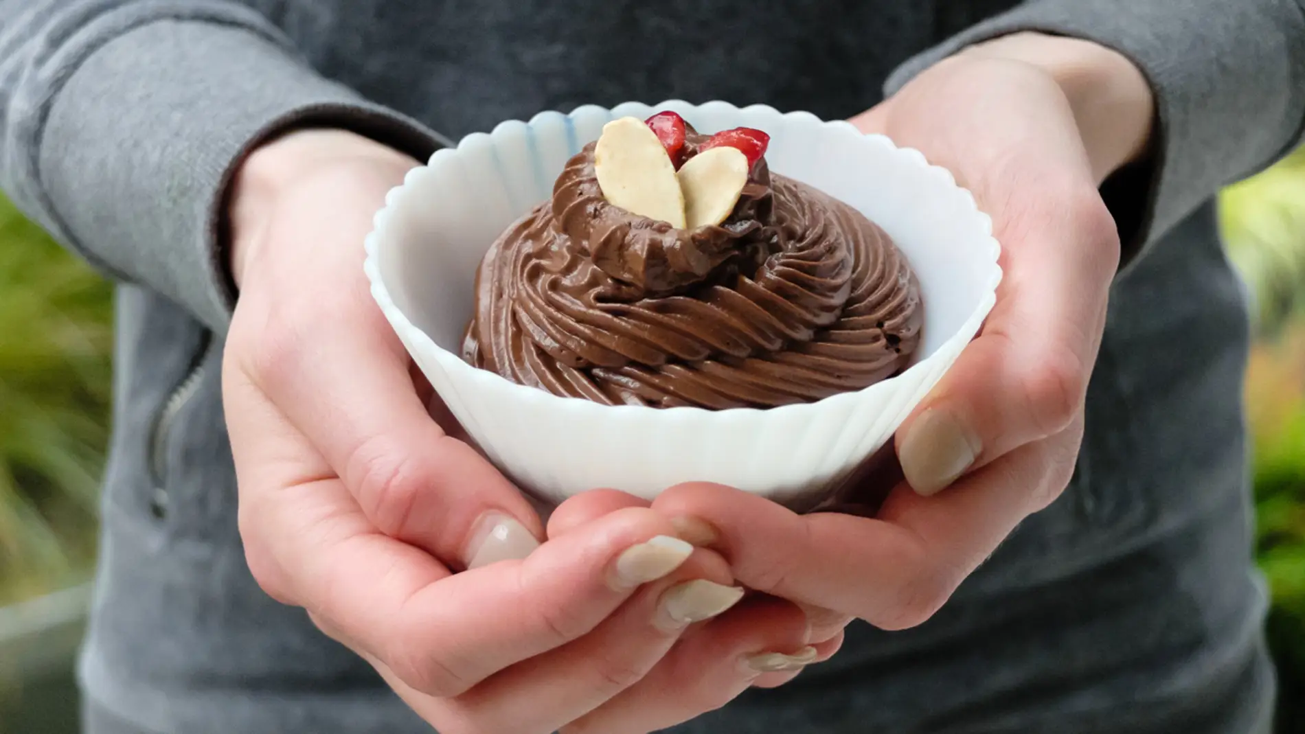 Siete postres ligeros sin horno para preparar en un plis plas