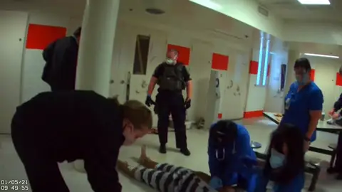 Muere un afroamericano en una cárcel de Carolina del Sur en una nueva polémica actuación policial Muere un afroamericano en una cárcel de Carolina del Sur en una nueva polémica actuación policial