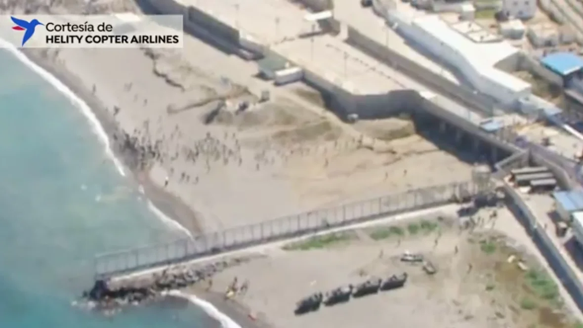 Playa del Tarajal desde el aire Playa del Tarajal desde el aire