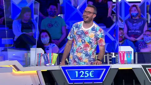 Jorge Fernández intenta picar a un concursante… ¡y surte efecto! Jorge Fernández intenta picar a un concursante… ¡y surte efecto!