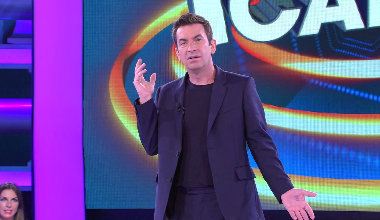 Arturo Valls, enfadado en ‘¡Ahora caigo!’ al sentirse víctima de un agravio comparativo Arturo Valls, enfadado en ‘¡Ahora caigo!’ al sentirse víctima de un agravio comparativo
