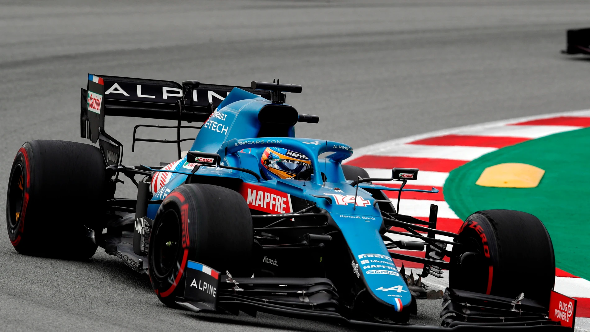  Fernando Alonso pilota el Alpine en el GP de España