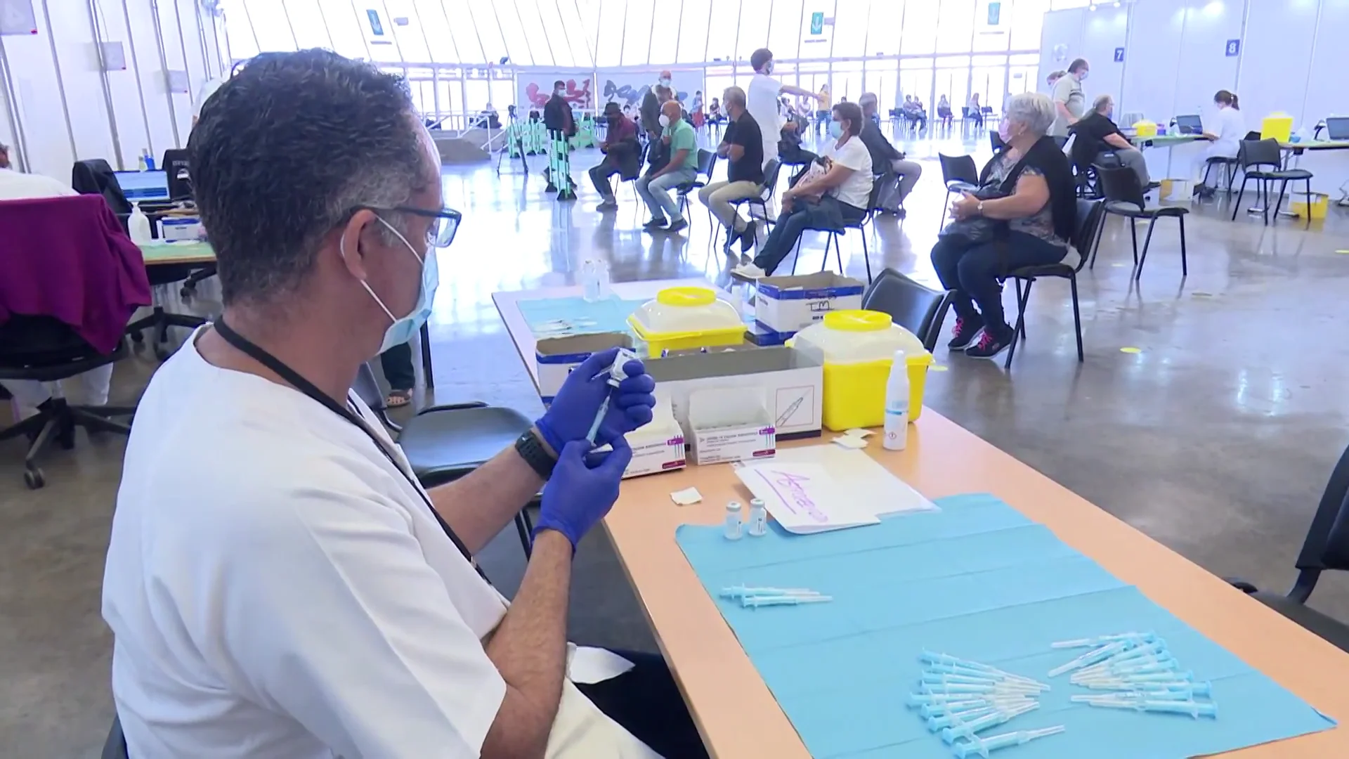 Galicia, Madrid, Andaluc&iacute;a y Catalu&ntilde;a reclaman poder poner la segunda dosis de AstraZeneca