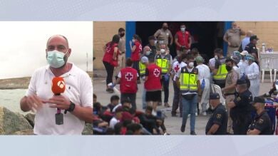 Los menores marroquíes atrapados en Ceuta: Un refresco, un trozo de pan al día y el suelo como cama