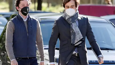 Francisco Nicolás Gómez Iglesias (i), conocido como el Pequeño Nicolás Francisco Nicolás Gómez Iglesias (i), conocido como el Pequeño Nicolás