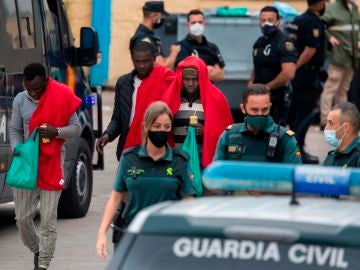 España y Marruecos acuerdan el regreso de todos los adultos que llegaron de forma irregular a Ceuta