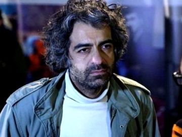 El director de cine iraní Babak Khorramdin muere descuartizado por sus padres por estar soltero