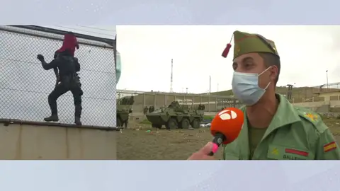 El legionario que rescató a hombros a un niño en la valla de Ceuta: El legionario que rescató a hombros a un niño en la valla de Ceuta: