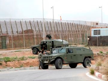 Despliegue del ejército en la valla de Melilla