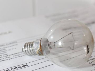 ¿Cómo afecta a la factura final la constante subida diaria del precio de la luz?