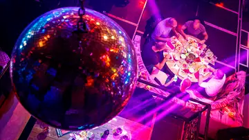 Abren las discotecas de Madrid: ¿Qué se puede hacer y qué no? Abren las discotecas de Madrid: ¿Qué se puede hacer y qué no?