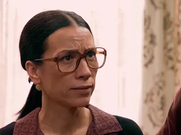 Manolita, presionada por Quintero, confiesa toda la verdad sobre la muerte de Juan Zúñiga Manolita, presionada por Quintero, confiesa toda la verdad sobre la muerte de Juan Zúñiga