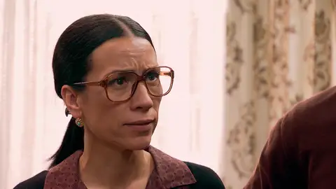 Manolita, presionada por Quintero, confiesa toda la verdad sobre la muerte de Juan Zúñiga Manolita, presionada por Quintero, confiesa toda la verdad sobre la muerte de Juan Zúñiga