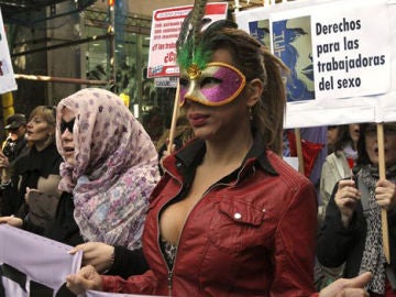 Un centenar de prostitutas se manifiestan en Madrid
