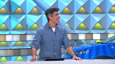 El tremendo lapsus de Jorge Fernández: ¡sitúa a una banda actual en 1920!