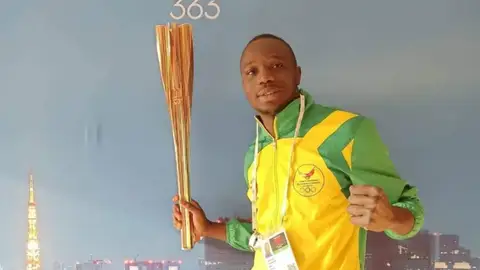 Madala Tounkara, el boxeador pizzero que quiere participar en los Juegos Olímpicos Madala Tounkara, el boxeador pizzero que quiere participar en los Juegos Olímpicos