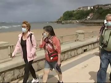 M&aacute;s del 70% de la poblaci&oacute;n afirma que seguir&aacute; usando la mascarilla cuando deje de ser obligatoria