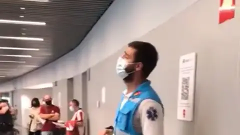 Sanitario del SUMMA 112 que se ha viralizado por su discurso divertido y sensato Sanitario del SUMMA 112 que se ha viralizado por su discurso divertido y sensato