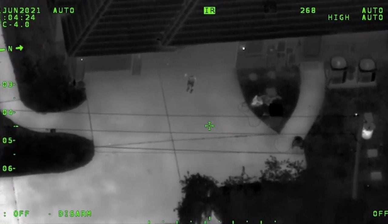 Tiroteo entre dos niños y la policía de Florida Tiroteo entre dos niños y la policía de Florida