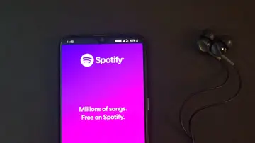 La nueva función de Spotify permitirá que los creadores de podcast añadan vídeo a sus contenidos