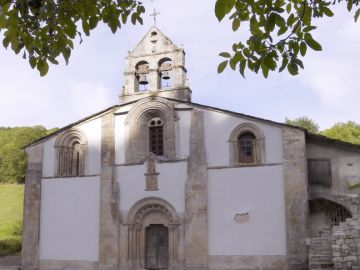 Un lucense adquiere el convento Santa María de Penamaior