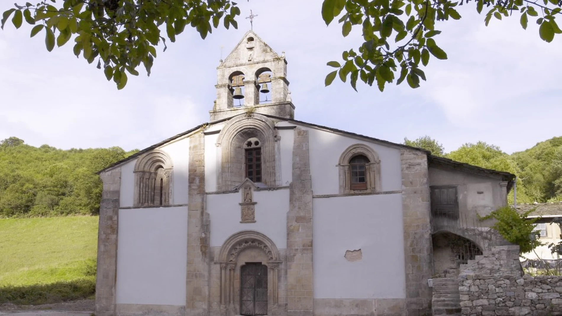 Un lucense adquiere el convento Santa María de Penamaior
