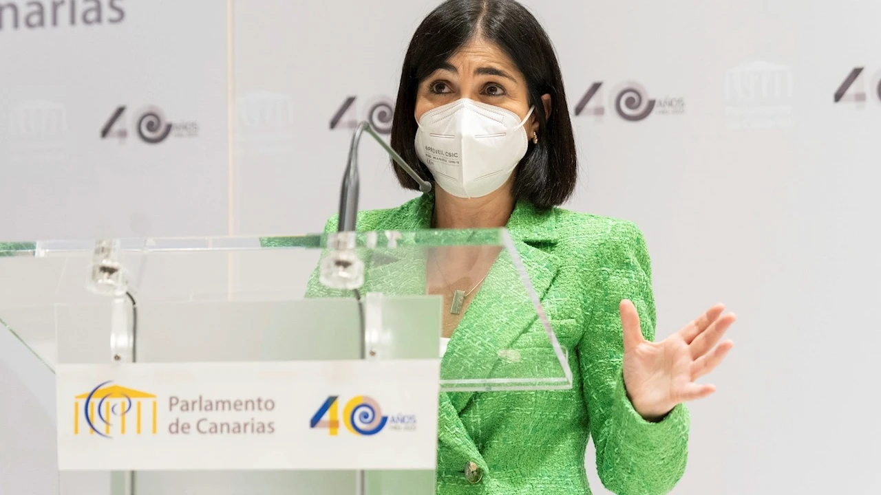 La ministra de Sanidad, Carolina Darias